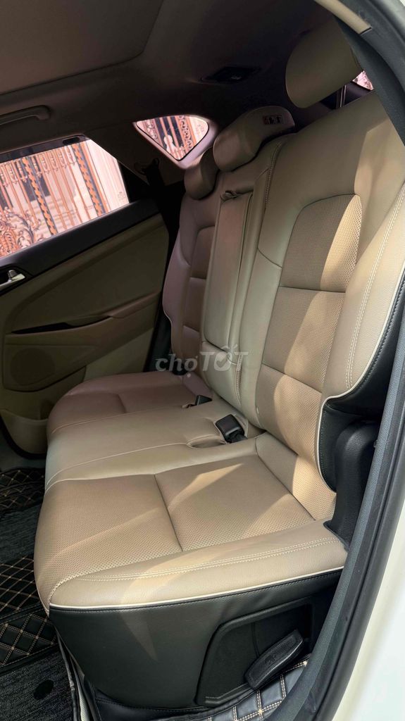 Cần bán Hyundai Tucson 2.0L 2020 máy Dầu Đặc biệt. Mua bán Ô tô tại Quận Nam Từ Liêm Hà Nội được đăng bởi Việt Khắc hình 10