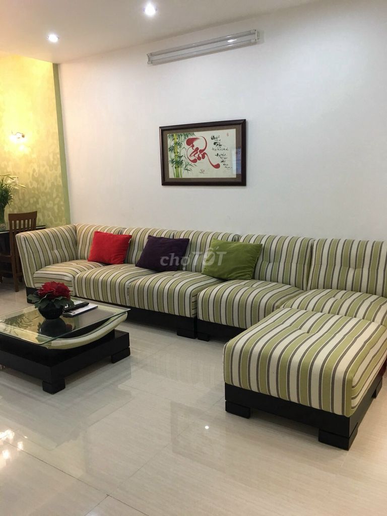 CHO THUÊ CĂN HỘ CHUNG CƯ H2 - 90M2