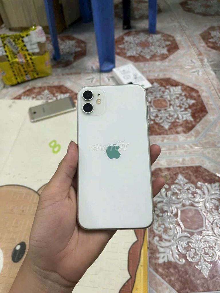 Apple iPhone 11 64GB Trắng. Mua bán Điện thoại tại Thị xã Bến Cát Bình Dương được đăng bởi Thiện Long  hình 1