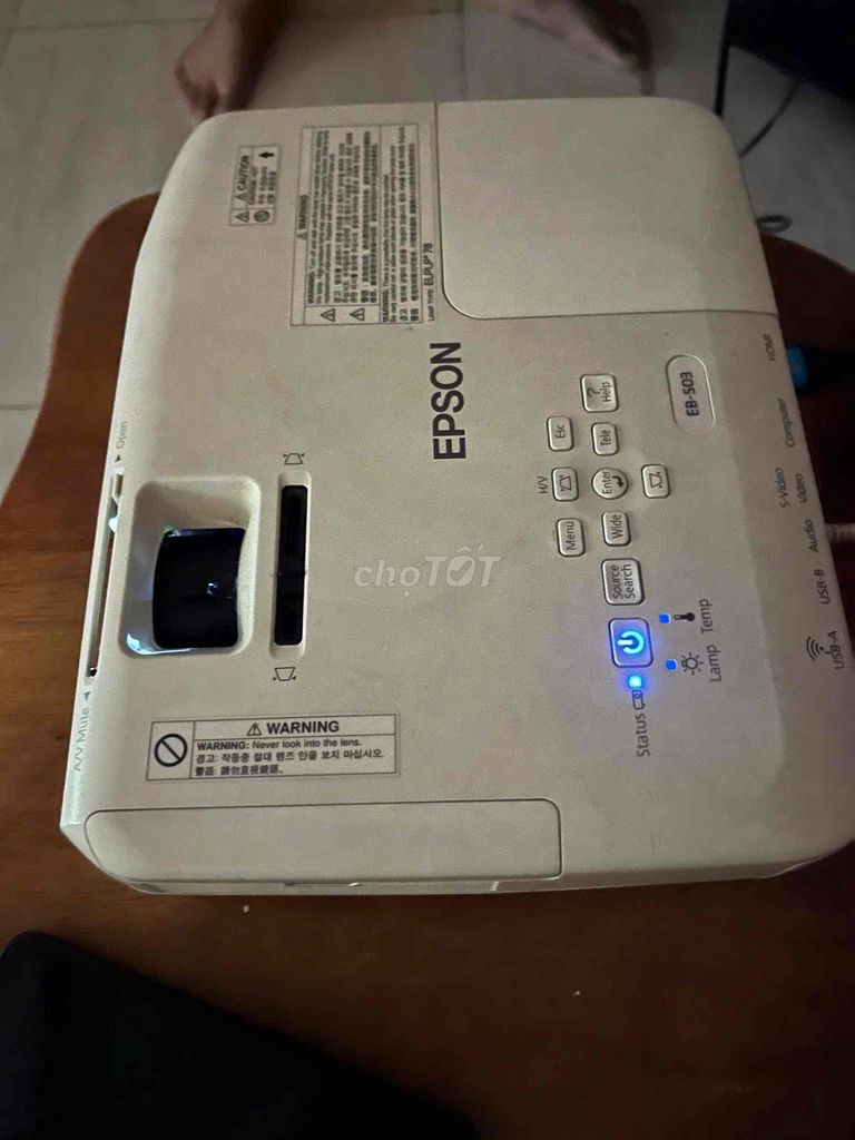 Máy chiếu Epson EB-S03 Trắng. Mua bán Đồ dùng văn phòng tại Huyện Hóc Môn Tp Hồ Chí Minh được đăng bởi Long hình 1