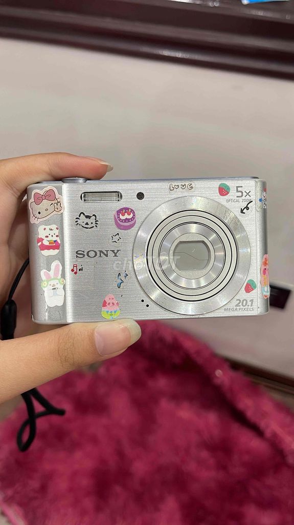 Máy ảnh Sony W800 Bạc Đã qua sử dụng. Mua bán Máy ảnh, Máy quay tại Quận Thanh Xuân Hà Nội được đăng bởi Lynhh Hoài  hình 1