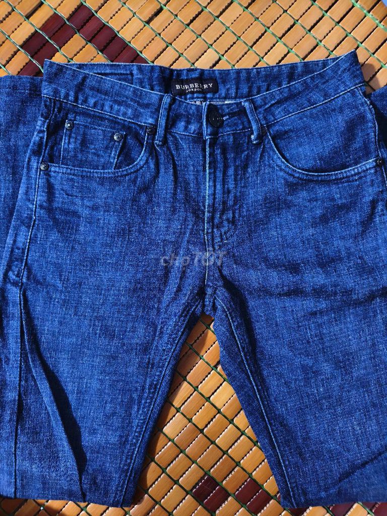 Quần jean Burberry cotton xanh đậm 76cm. Mua bán Quần áo tại Huyện Phú Giáo Bình Dương được đăng bởi Đồ 2hand Chính Hãng hình 1
