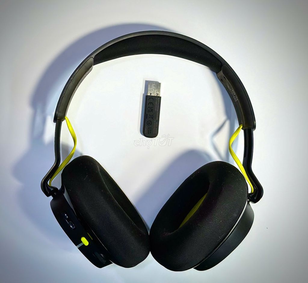 Tai nghe Skullcandy SLYR Pro như tin đăng gl