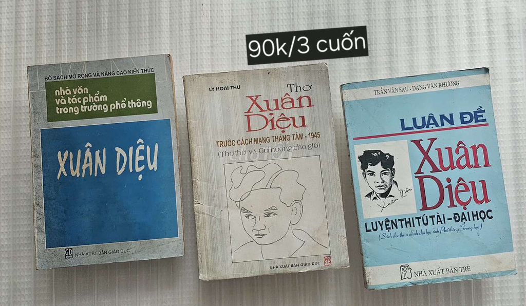 Lô sách Xuân Diệu. Mua bán Sách tại Thành phố Tân An Long An được đăng bởi mấy cuốn sách cũ hình 1