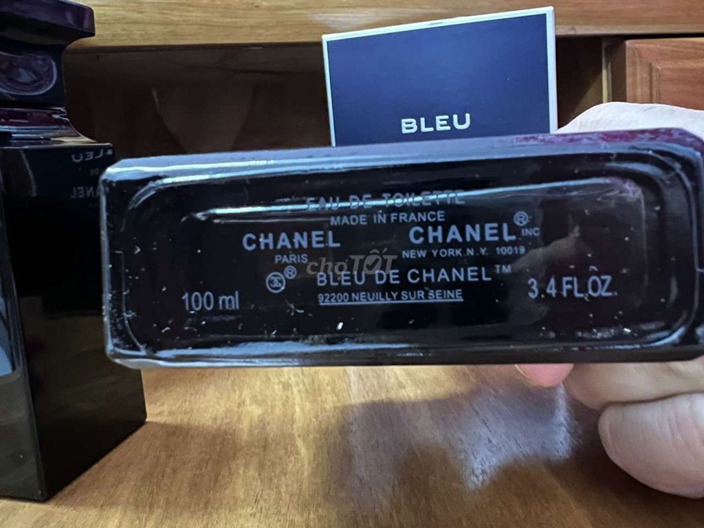 Thanh lý dầu thơm nam Chanel