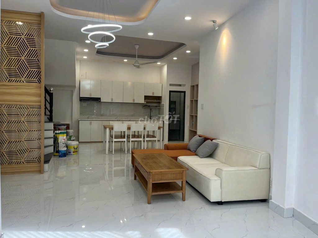 MỔ TIM BÁN GẤP CĂN HỘ LAVITA CHARM 72M2 2PN THỦ ĐỨC 1TỶ690TR