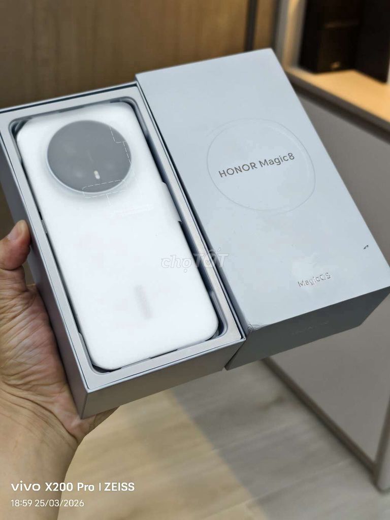 Honor Magic 8 256GB Trắng, sạc vài lần. Mua bán Điện thoại tại Quận Gò Vấp Tp Hồ Chí Minh được đăng bởi nhan trinh hình 1