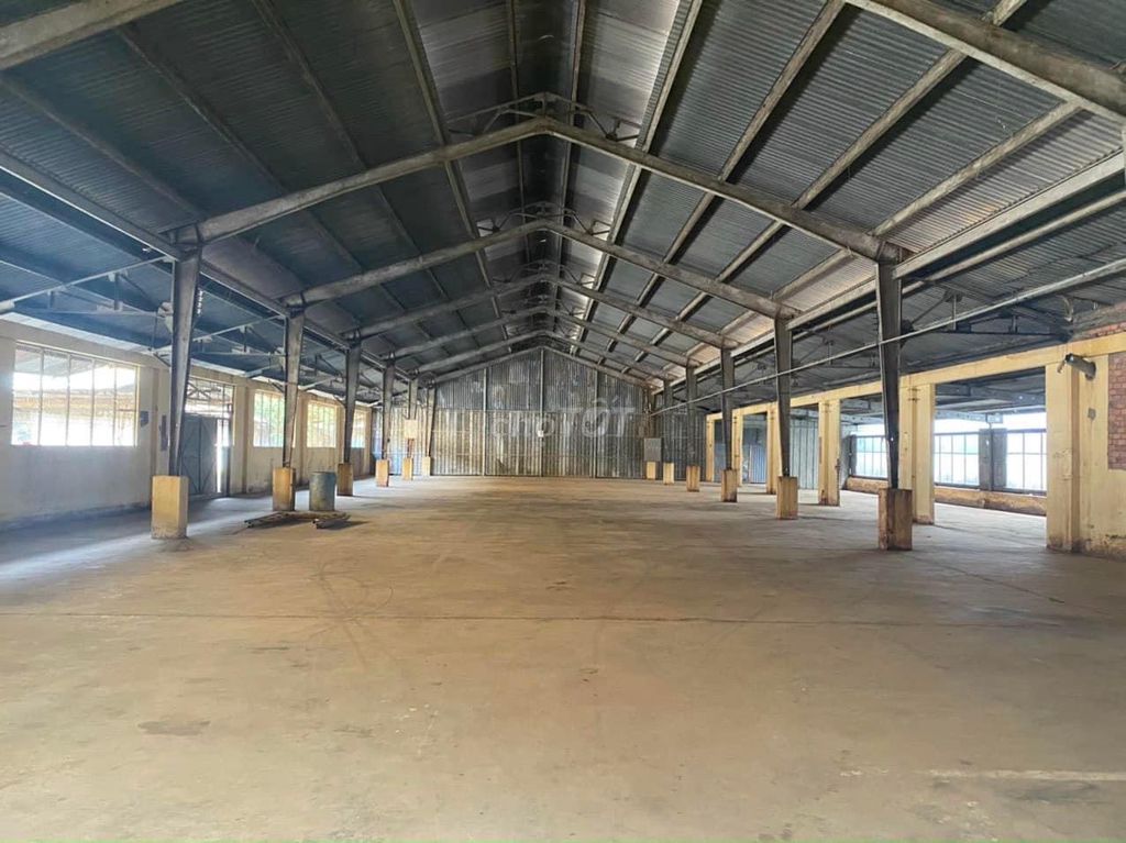 Xưởng cho thuê 1140m2 - 1500m2- 2500m2 Long Bình - Quận 9.