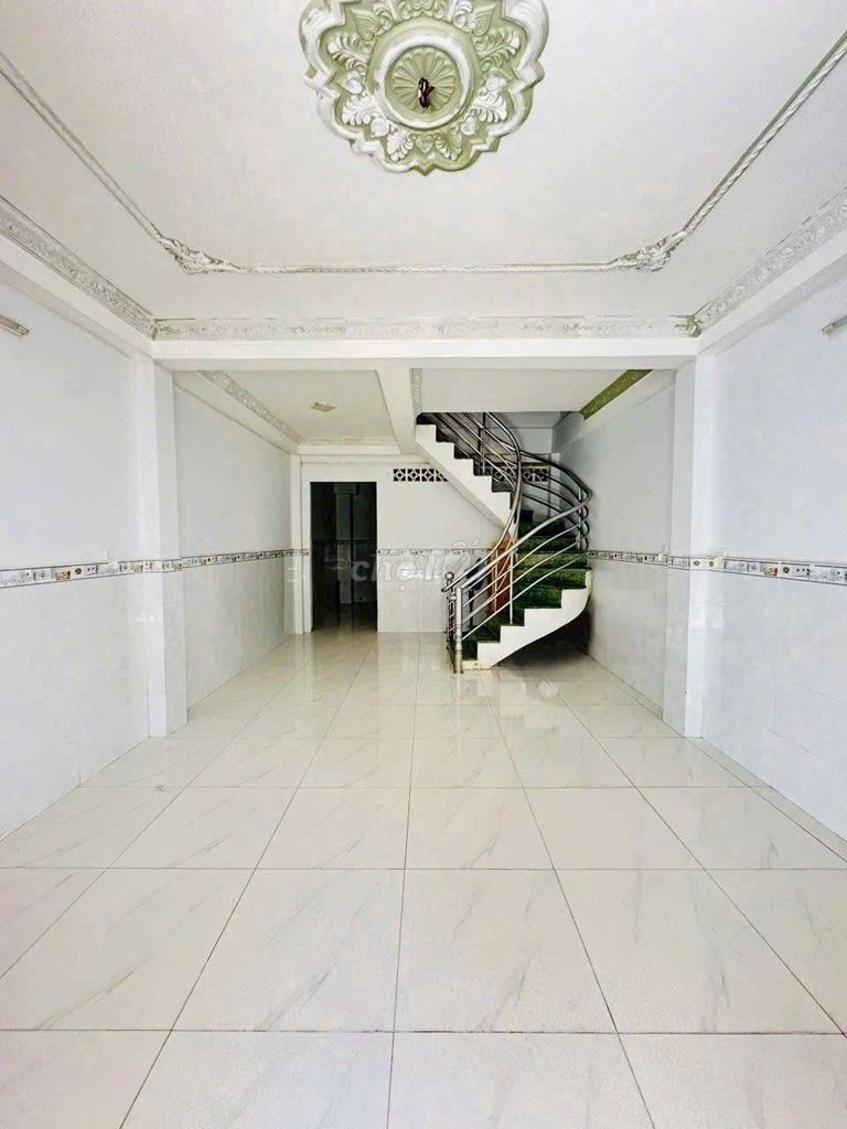 Аренда · 2 комн. · 56 м² · Quận 6, ул. Đường Cư xá Phú Lâm D