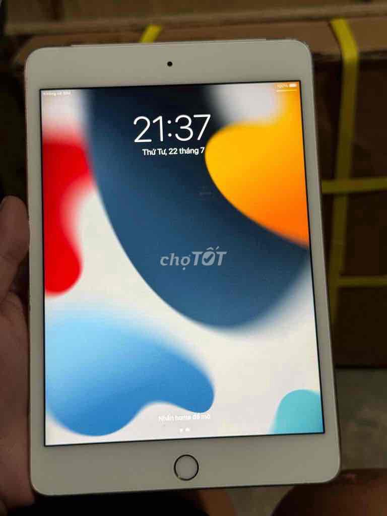 Apple iPad Mini 4 Vàng. Mua bán Máy tính bảng tại Quận Sơn Trà Đà Nẵng được đăng bởi tiến phan hình 1