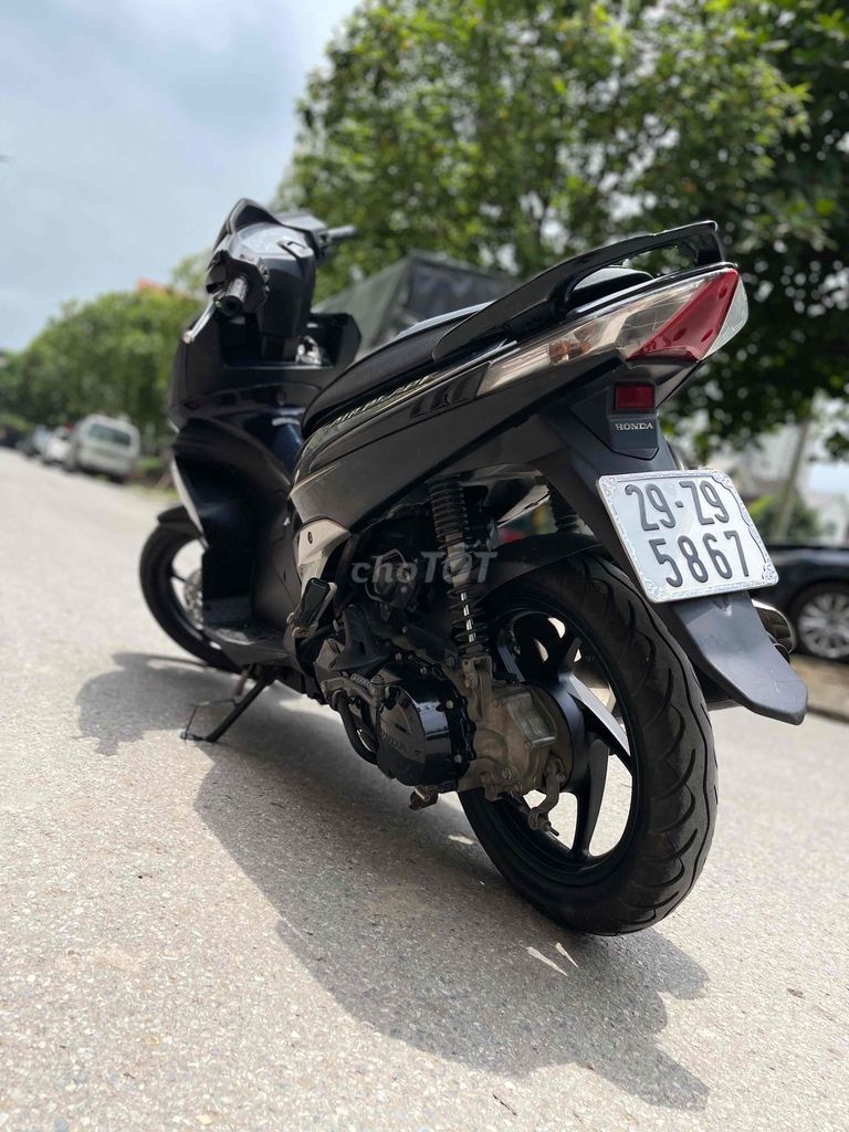 Airblade nguyên zin máy chất lượng biển 29HN.. Mua bán Xe máy tại Huyện Thanh Trì Hà Nội được đăng bởi Minh Khương hình 5
