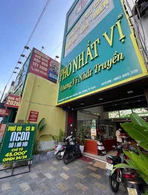 { CÓ CHỖ Ở LẠI} BẾP PHỞ Q1 THU NHẬP 11-14TR/THÁNG🔥