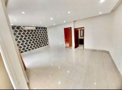 Аренда · 4 комн. · 140 м² · Quận Bình Tân, ул. Đường số 32B
