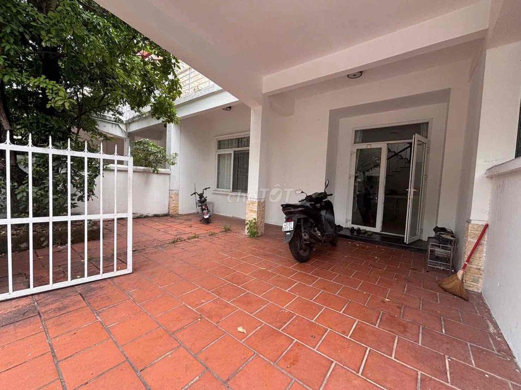 Аренда · 4 комн. · 150 м² · Quận Sơn Trà, ул. Đường Ngô Quyền