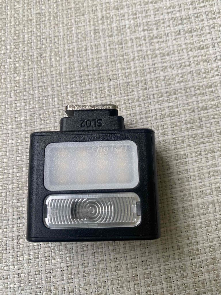 Đèn LED Ulanzi SL02 Đen Mới. Mua bán Máy ảnh, Máy quay tại Thành phố Quảng Ngãi Quảng Ngãi được đăng bởi Nguyễn xuân sơn hình 1
