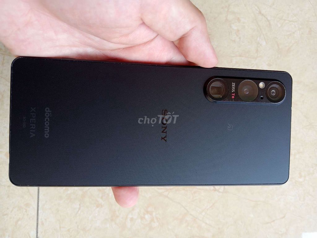 Sony Xperia 1 Mark 5 Đen. Mua bán Điện thoại tại Huyện Quốc Oai Hà Nội được đăng bởi Duong Alex hình 1