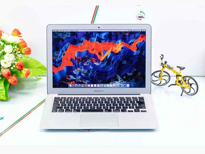 Macbook Air 2017 ✅ Core i5, 8Gb, 128Gb, 13.3”. Mua bán Laptop tại Thành phố Huế Thừa Thiên Huế được đăng bởi VZ COMPUTER