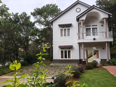 Cho thuê villa 5 phòng phường 8 đà lạt 25 triệu/tháng nọi thất đầy đủ. Cho thuê nhà ở tại Thành phố Đà Lạt Lâm Đồng được đăng bởi nguyễn thị chúc 