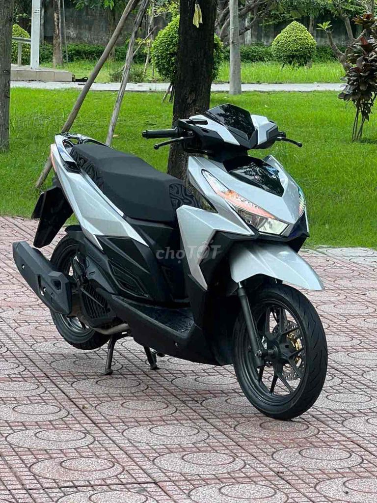 Honda Vario 150 2017 Bạc posche kiểng đẹp 9 chủ