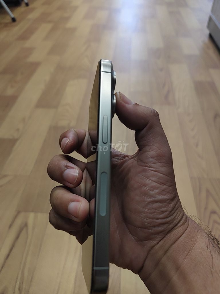 iPhone 15 Pro 256GB Tự nhiên. Mua bán Điện thoại tại Thành phố Bà Rịa Bà Rịa - Vũng Tàu được đăng bởi Chi Truong hình 1