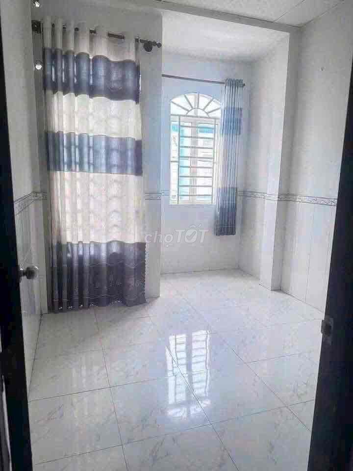 Rent · 2 bd · 33 м² · Quận 7, ул. Đường Phạm Hữu Lầu