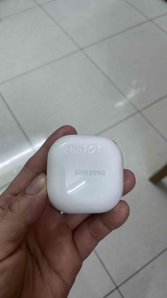 Tai nghe Buds FE như mới.. Mua bán Tivi, Âm thanh tại Quận 4 Tp Hồ Chí Minh được đăng bởi hung hình 4