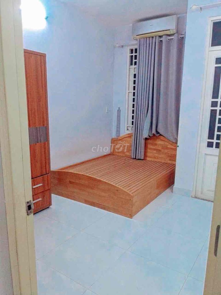 Улица Бах Данг - DT 3,7 x 12 м - 4 этажа - 4 спальни