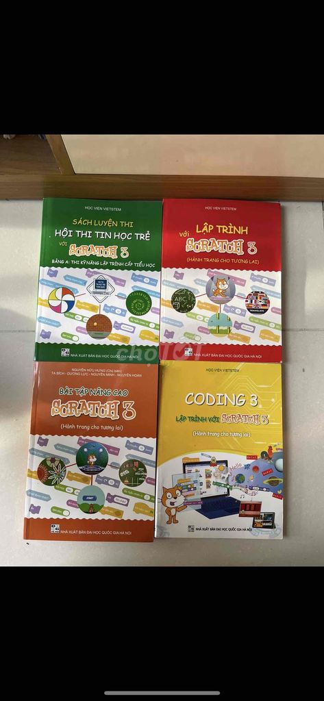 Sách tự học lập trình Scratch. Mua bán Sách tại Quận 10 Tp Hồ Chí Minh được đăng bởi Vy hình 1