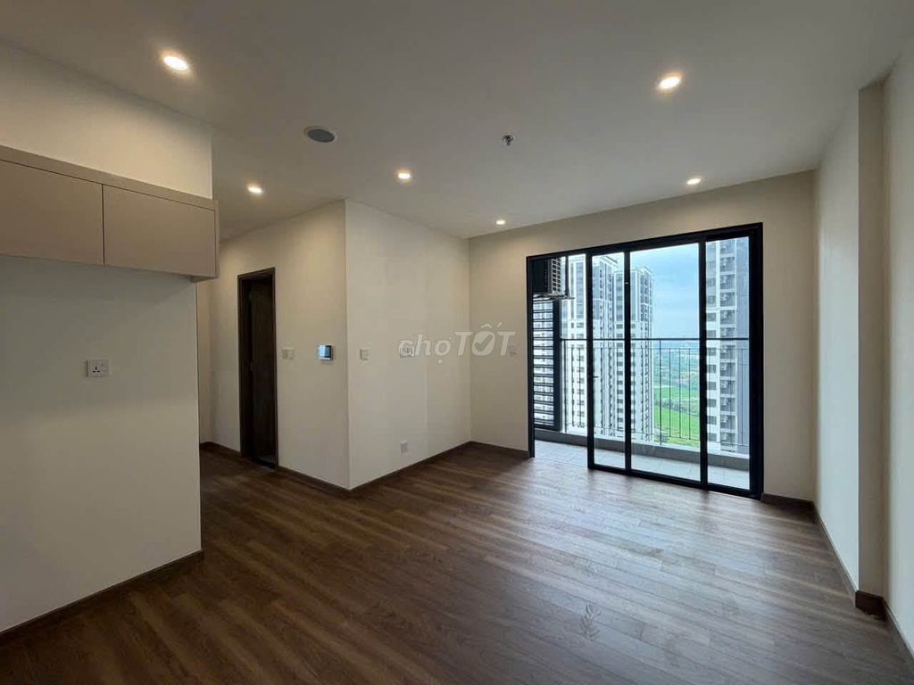Cho thuê căn hộ 2PN khu Beverly