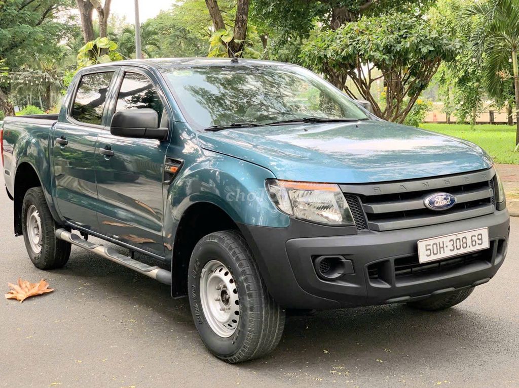 FORD RANGER SỐ SÀN 2 CẦU 4X4 CỰC KHỎE. Mua bán Ô tô tại Quận 7 Tp Hồ Chí Minh được đăng bởi Tuấn  hình 6