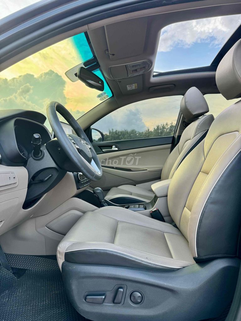 Hyundai Tucson 2019 2.0L Đặc biệt - 68000 km. Mua bán Ô tô tại Quận Cẩm Lệ Đà Nẵng được đăng bởi nguyễn văn khoa hình 13