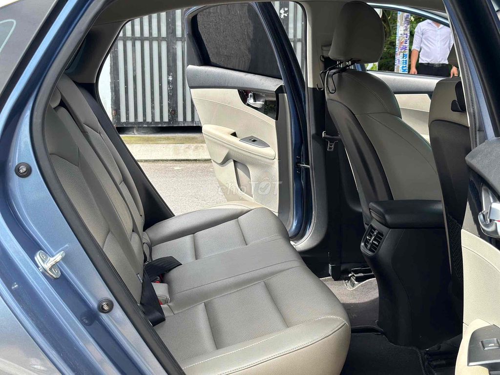 Kia Cerato 2020 1.6 AT Luxury  - 55000 km. Mua bán Ô tô tại Quận 12 Tp Hồ Chí Minh được đăng bởi Phong hình 8