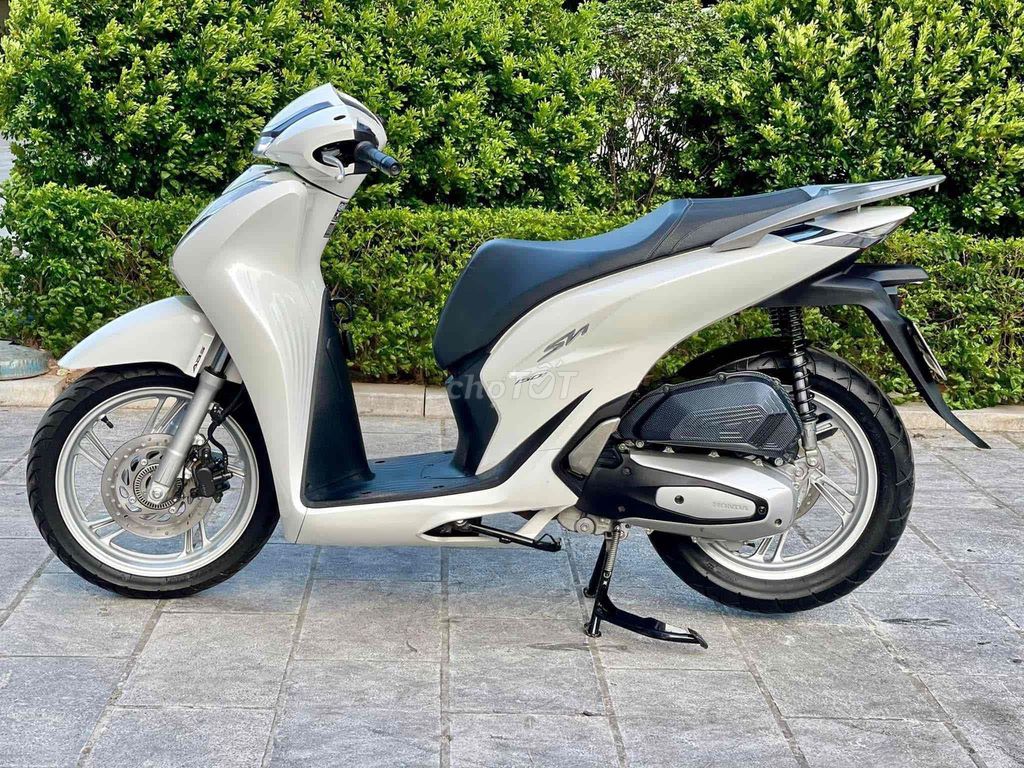 SH125 ABS 2021 siêu lướt - Trả trước 40tr nhận xe✅. Mua bán Xe máy tại Quận Tây Hồ Hà Nội được đăng bởi Nguyễn thị xuân hình 3