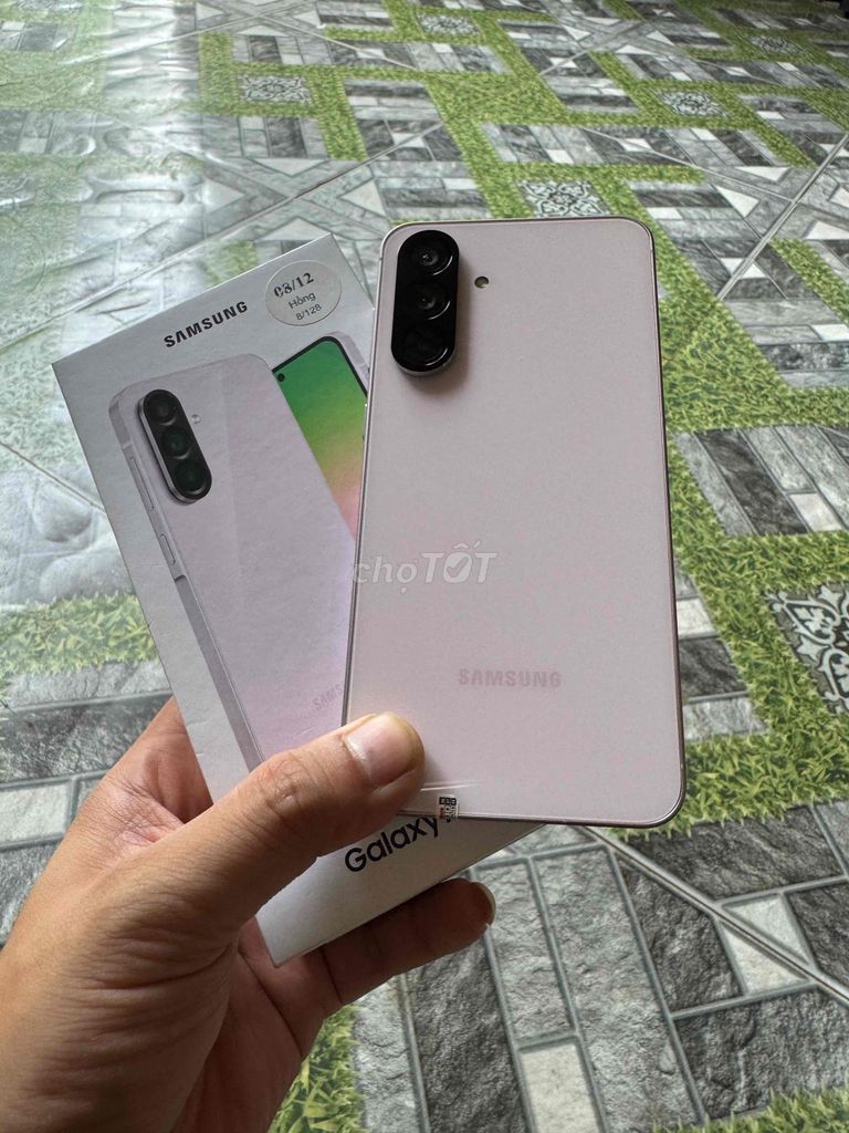 samsung a56 fullbox hồng zin đẹp bh dài. Mua bán Điện thoại tại Thành phố Buôn Ma Thuột Đắk Lắk được đăng bởi Tiến BMT47 hình 1