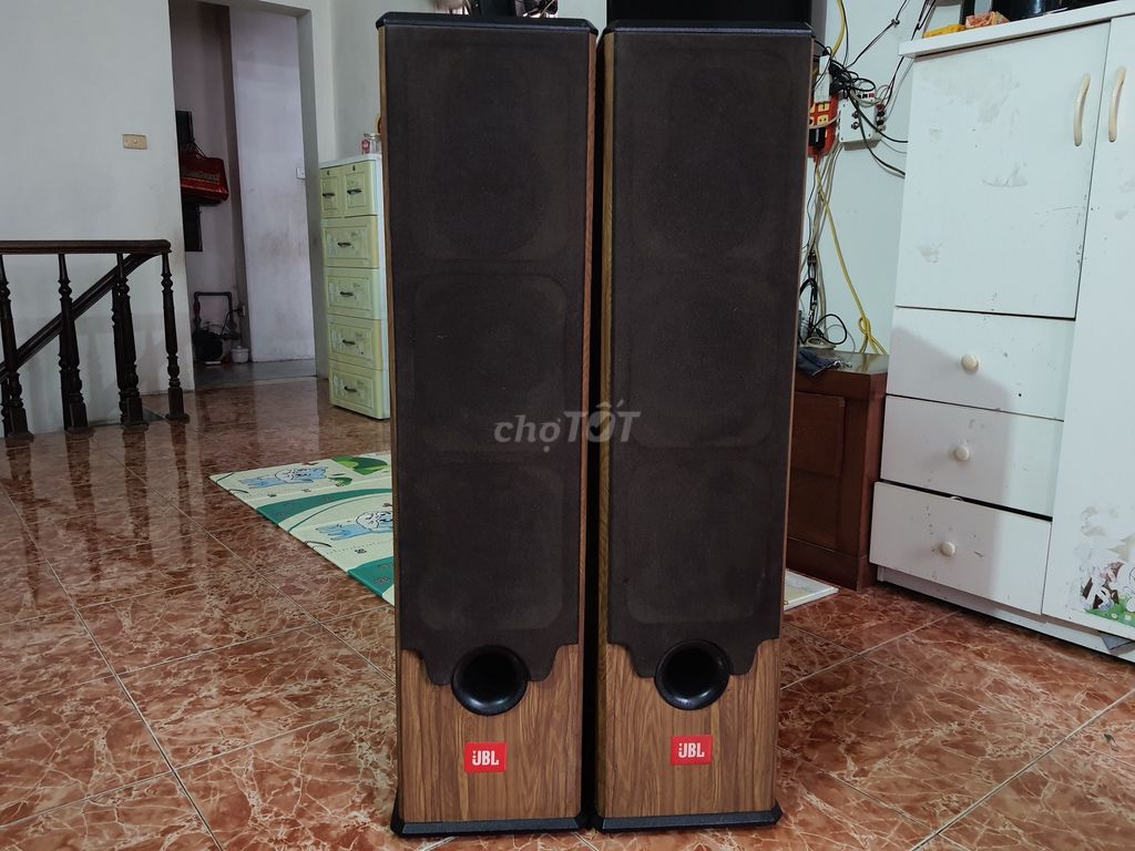 Thanh lý đôi Loa JBL, nghe rất hay. Mua bán Tivi, Âm thanh tại Quận Thanh Xuân Hà Nội được đăng bởi Hong Thang hình 1