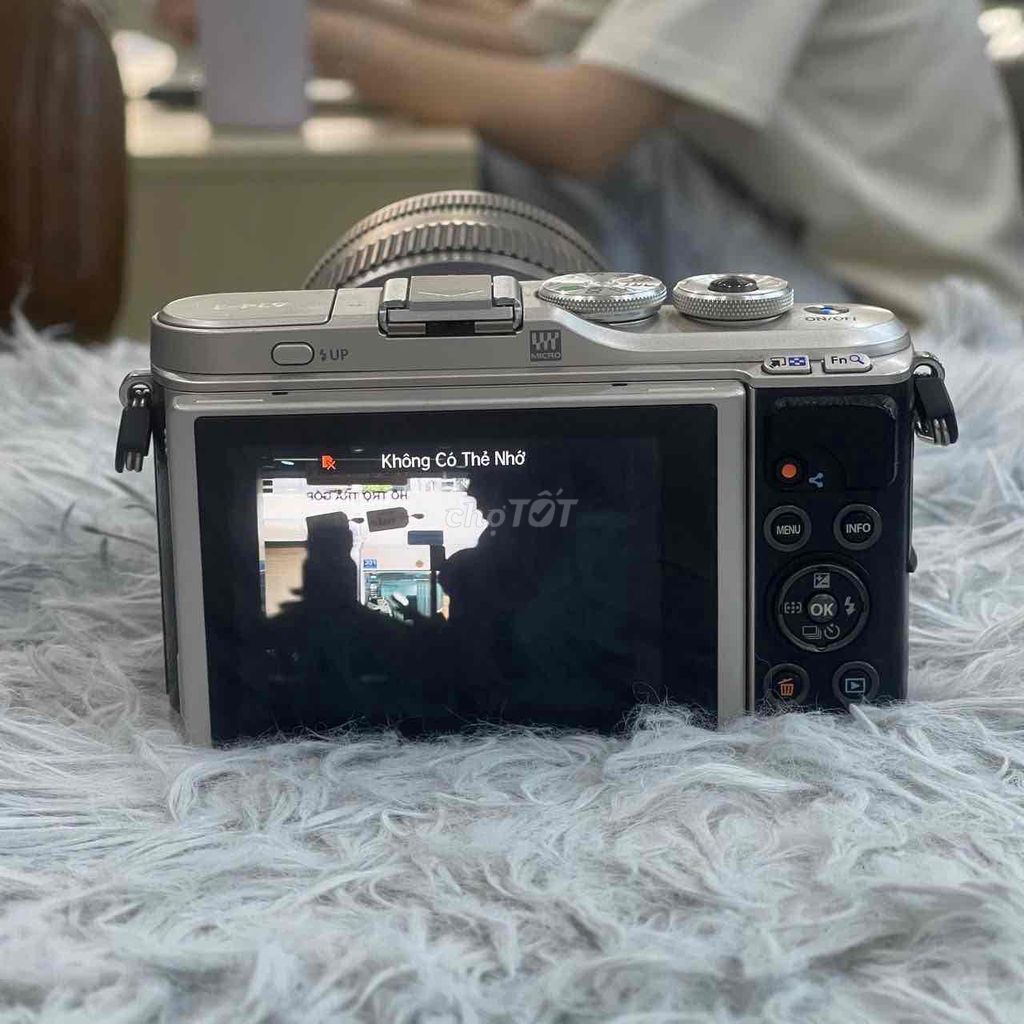 Máy ảnh Olympus ELQ9 Bạc, Đen. Mua bán Máy ảnh, Máy quay tại Quận 5 Tp Hồ Chí Minh được đăng bởi Phan Thế Phong  hình 1