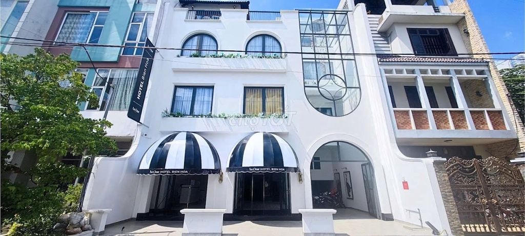 QUẢN LÝ KHÁCH SẠN TẠI BIÊN HÒA. Việc làm Công việc khác tại Thành phố Biên Hòa Đồng Nai được đăng bởi Thủy Tiên hình 1