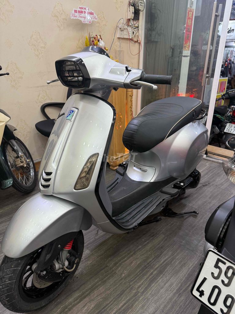 Vespa sprint bạc posche , chính chủ. Mua bán Xe máy tại Quận 11 Tp Hồ Chí Minh được đăng bởi Thành Phú hình 2