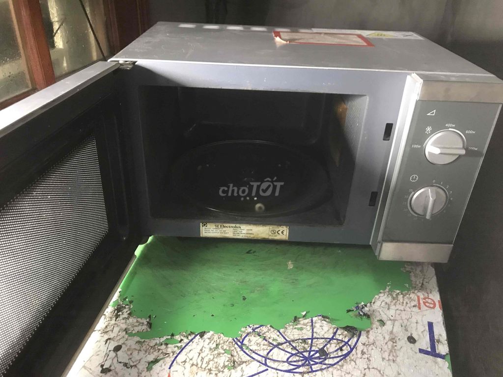 lò vi sóng electrolux 20L bền đẹp. Mua bán Bếp, lò, đồ điện nhà bếp tại Quận Cầu Giấy Hà Nội được đăng bởi anh dung  hình 1