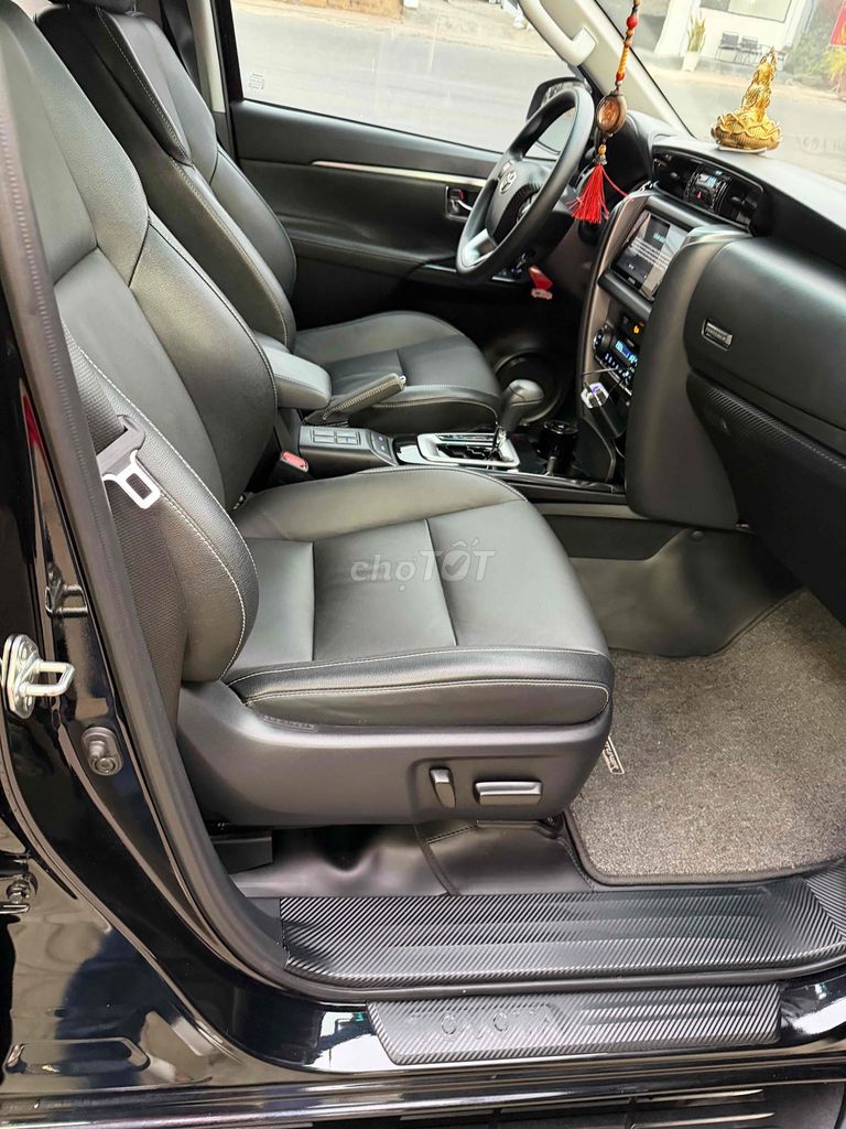 Toyota Fortuner 2025 2.4L 4x2 AT - 21000 km. Mua bán Ô tô tại Huyện Đức Trọng Lâm Đồng được đăng bởi SALON ÔTÔ HOÀ THẮNG  hình 14