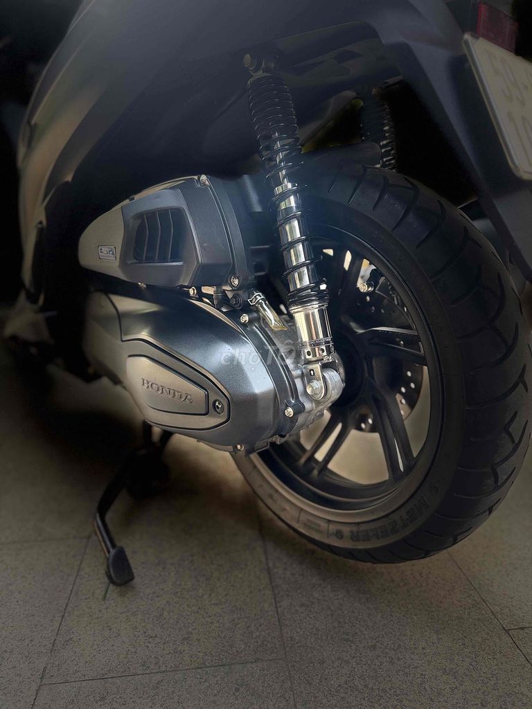 Honda SH 350i 2022 Đen,máy thái. 16000 km. Mua bán Xe máy tại Quận Bình Thạnh Tp Hồ Chí Minh được đăng bởi Cherry Tran hình 4