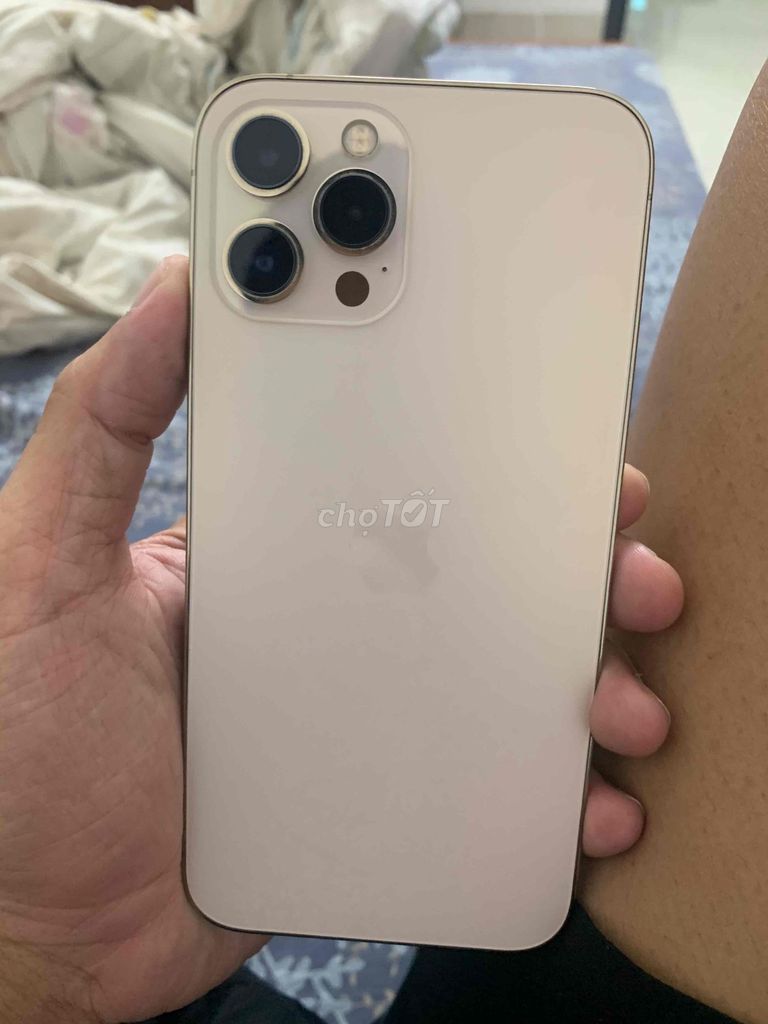 Apple iPhone 12 Pro Max 256GB Vàng Đã thay màn hìn. Mua bán Điện thoại tại Huyện Đan Phượng Hà Nội được đăng bởi Nguyễn Trọng Nhật Huy hình 1