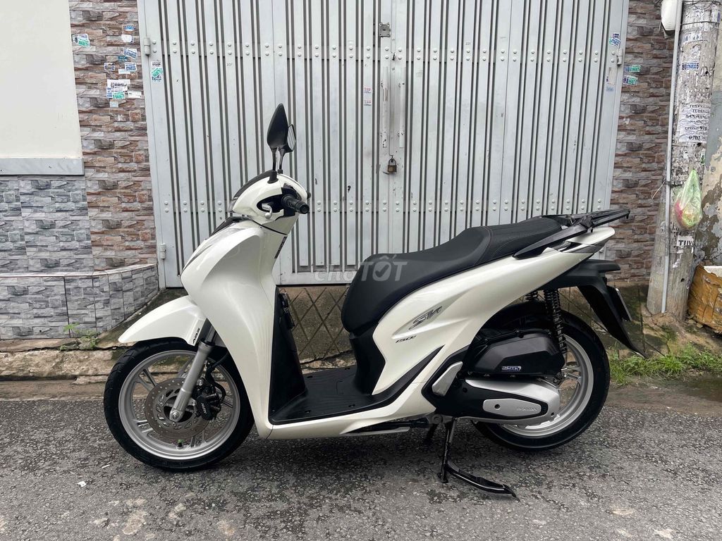 Honda SH 150i 2021 один хозяин, родной мотор, идеальное состояние