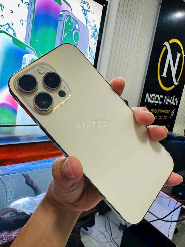 Apple iPhone 14 Pro Max 512GB Gold Mỹ 99%. Mua bán Điện thoại tại Thành phố Biên Hòa Đồng Nai được đăng bởi Oanh Hoang hình 1