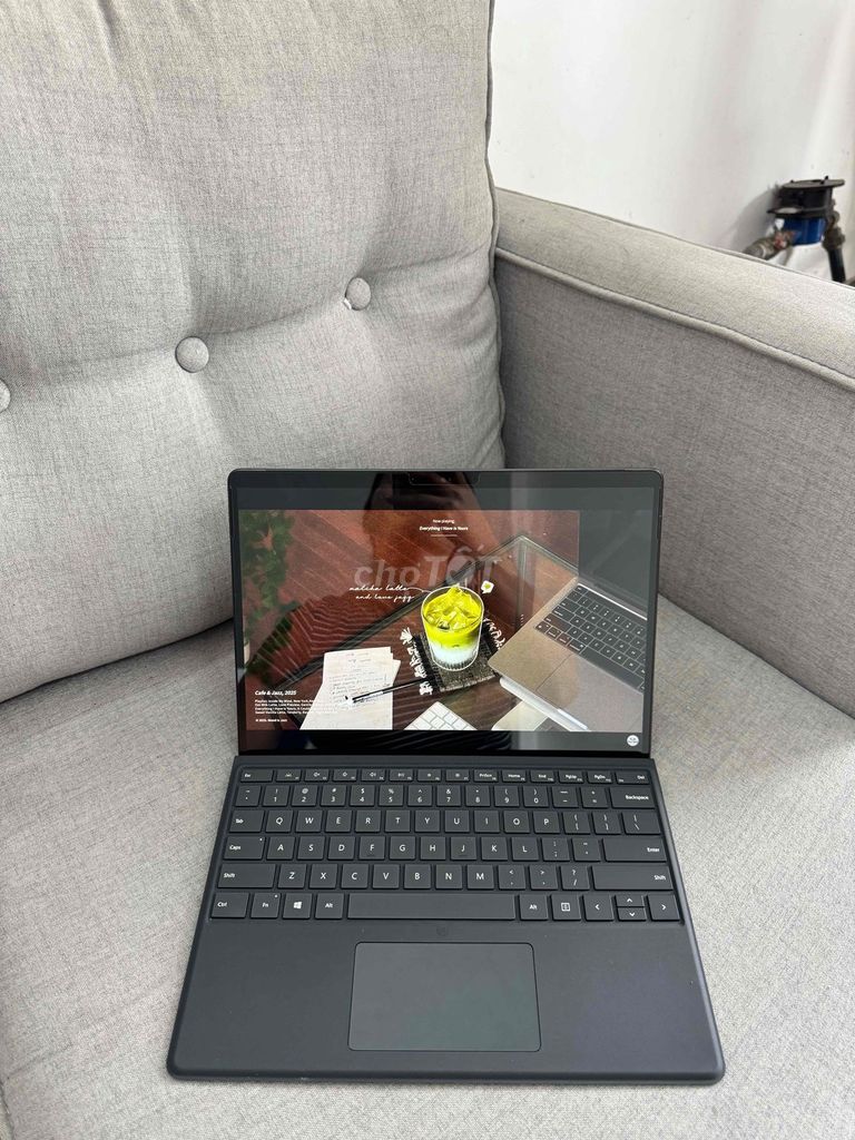 Microsoft Surface Pro 8 i7 16GB/512GB. Mua bán Laptop tại Quận Tân Phú Tp Hồ Chí Minh được đăng bởi moonbiu surface hình 1