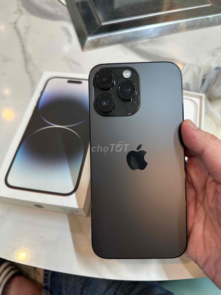 iPhone 14 Pro Max 256GB Đen VN giá tốt. Mua bán Điện thoại tại Quận 4 Tp Hồ Chí Minh được đăng bởi Phạm Duy Luân hình 1