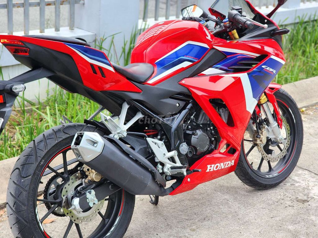 CBR150R 2022 new 99% 170km mới keng. Mua bán Xe máy tại Huyện Nhà Bè Tp Hồ Chí Minh được đăng bởi Yên Trí Motor Nhà Bè hình 14