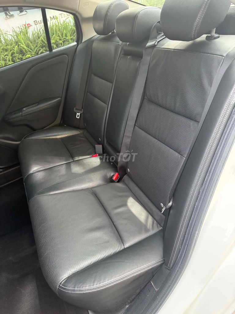 Honda City 2018 1.5 TOP 1 Chủ Mua Mới. Mua bán Ô tô tại Thành phố Buôn Ma Thuột Đắk Lắk được đăng bởi Nguyễn duy dương hình 12