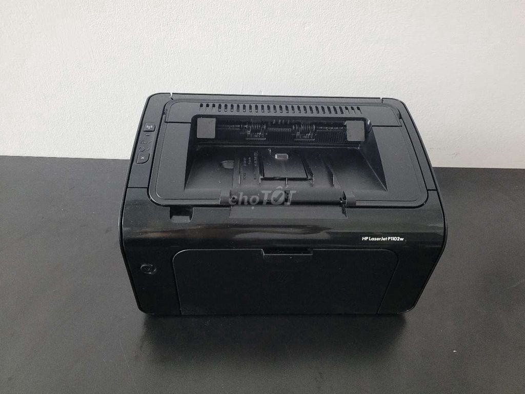 Máy in laser HP 1102w. Mua bán Đồ dùng văn phòng tại Quận Bắc Từ Liêm Hà Nội được đăng bởi Phạm Văn Vỹ hình 1