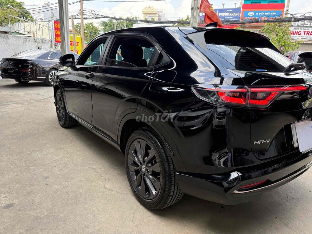 Honda HR-V 2023 RS - 12000 km. Mua bán Ô tô tại Thành phố Thủ Đức Tp Hồ Chí Minh được đăng bởi Long Auto Vạn Phúc hình 6